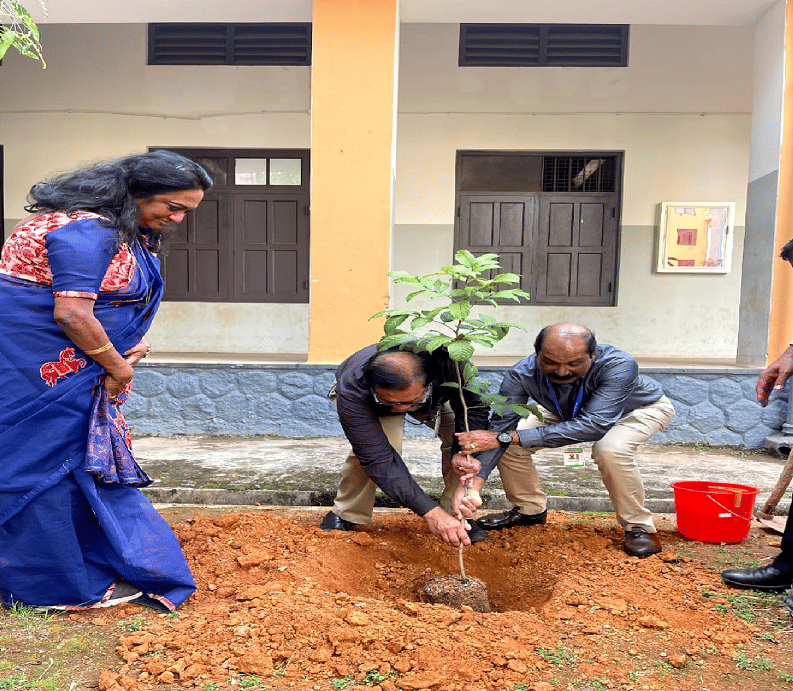 Mar Ivanios College Thiruvananthapuram College Activities photo 15